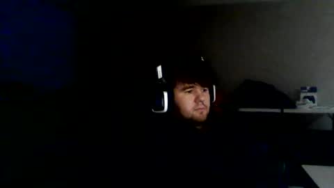 Snapshot of tizzledude chatting on 25, 7, 2026 tizzledude online show from 25, 7, 2026