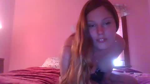 Snapshot of tjeanette chatting on 12, 9, 2025 jeni online show from 12, 9, 2025