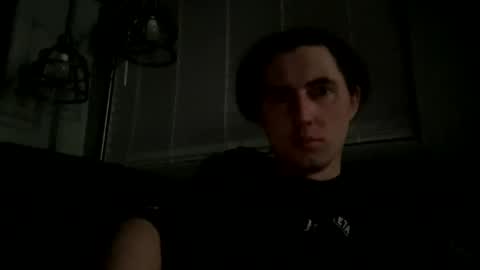 tlayne410 online show from 14, 4, 2026