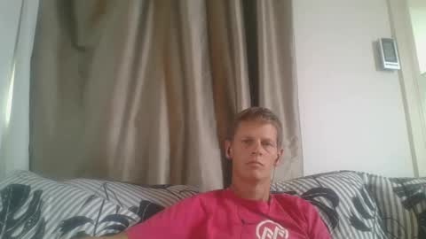 Snapshot of toby1530 chatting on 9, 2, 2025 Kiwiboy online show from 9, 2, 2025