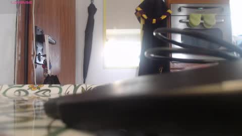 Snapshot of todd_dantes chatting on 5, 2, 2025 Todd online show from 5, 2, 2025