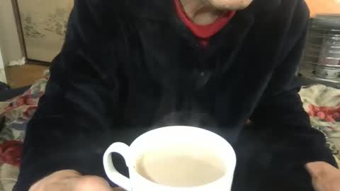 small man online show from 4, 1, 2025