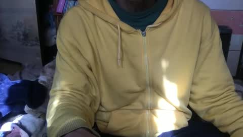 small man online show from 12, 2, 2025