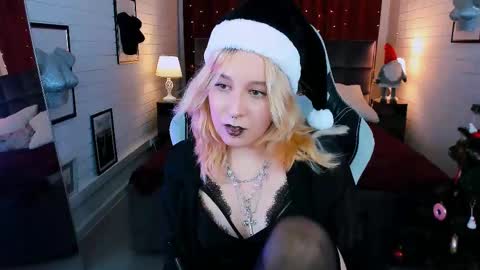 Tolli Moll online show from 30, 12, 2024