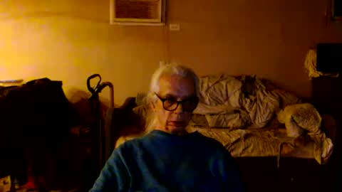 tom112292014 online show from 1, 12, 2025