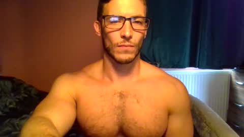 Snapshot of tom90ukx chatting on 21, 10, 2025 tom90ukx online show from 21, 10, 2025