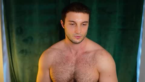 Snapshot of tom_fordd chatting on 2, 4, 2026 Tom online show from 2, 4, 2026