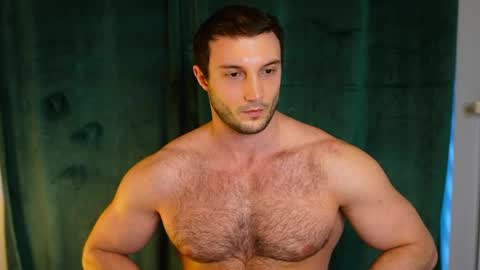 Snapshot of tom_fordd chatting on 7, 4, 2026 Tom online show from 7, 4, 2026