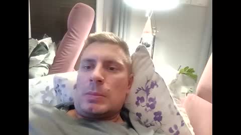 Snapshot of tom_horny84 chatting on 9, 12, 2024 tom_horny84 online show from 9, 12, 2024