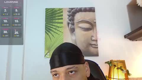 Tom muscle1 online show from 18, 2, 2025