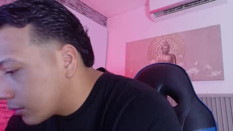 Tom muscle1 online show from 9, 3, 2026