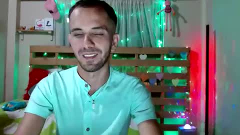 tomas gerauld. make me happy with 10000 tokens online show from 7, 2, 2026