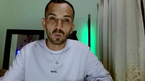 tomas gerauld. make me happy with 10000 tokens online show from 17, 3, 2026