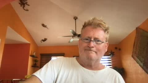 Snapshot of tomascausa chatting on 17, 7, 2026 Hola online show from 17, 7, 2026