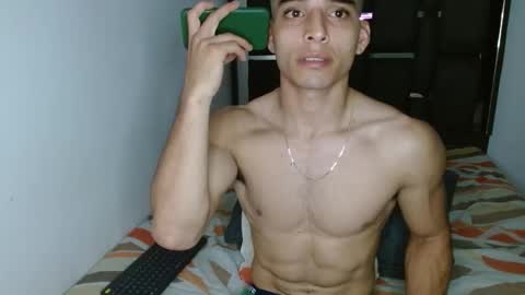 tomaz_18 online show from 11, 3, 2026