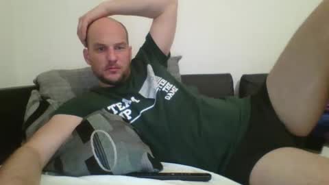 tome55555 online show from 4, 4, 2026