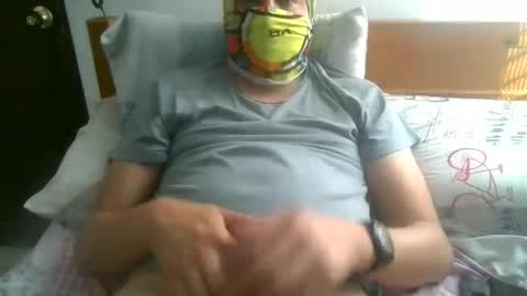 Snapshot of tomfoxxx chatting on 27, 9, 2025 tom online show from 27, 9, 2025