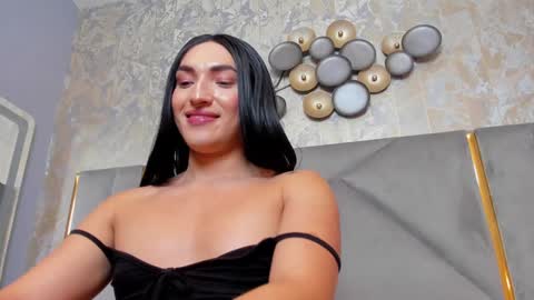 Snapshot of tomlondon_ chatting on 14, 1, 2025 online show from 14, 1, 2025
