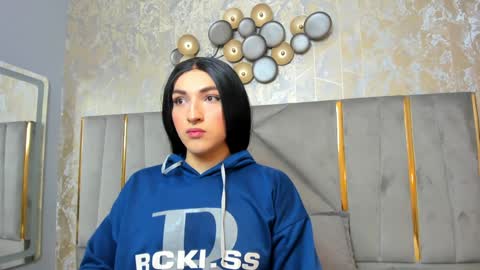 Snapshot of tomlondon_ chatting on 2, 2, 2025 online show from 2, 2, 2025