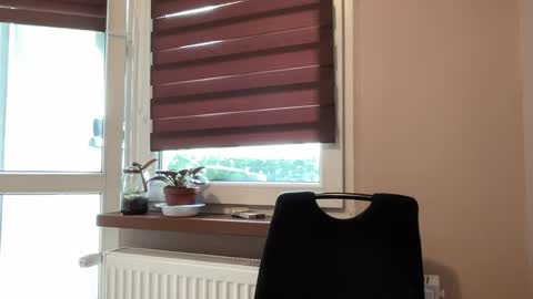 Snapshot of tommilovee chatting on 22, 7, 2026 tommilovee online show from 22, 7, 2026
