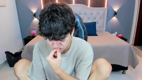 Tommy  online show from 7, 4, 2026