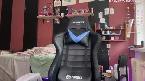 Tommy and Katana online show from 13, 12, 2024