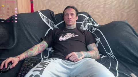 Tommy and Katana online show from 18, 2, 2025