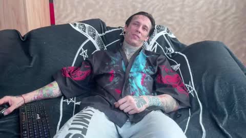 Tommy and Katana online show from 22, 2, 2025