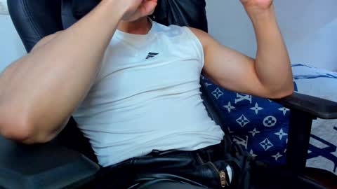 Twitter BreddTommy IG tommy bredd online show from 7, 2, 2025