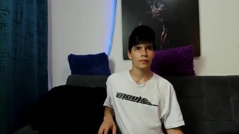 Snapshot of tommy_carlos chatting on 28, 2, 2025   online show from 28, 2, 2025