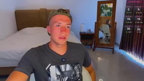 Snapshot of tommy_cumfinger chatting on 20, 9, 2025 Tommy online show from 20, 9, 2025