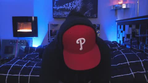 Snapshot of tommy_knuckles chatting on 25, 12, 2024 Tommy online show from 25, 12, 2024