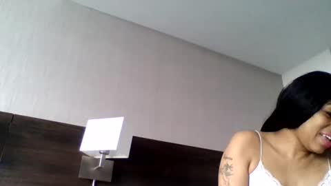 Snapshot of tommyandtomara chatting on 10, 5, 2026 tommyandtomara online show from 10, 5, 2026