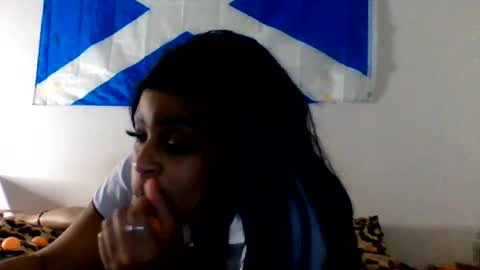 Snapshot of tommyandtomara chatting on 5, 7, 2026 tommyandtomara online show from 5, 7, 2026