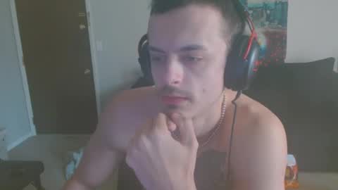 Snapshot of tommystrokes_ chatting on 14, 2, 2025 Tommy Strokes online show from 14, 2, 2025