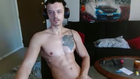 Snapshot of tommystrokes_ chatting on 21, 10, 2025 Tommy Strokes online show from 21, 10, 2025