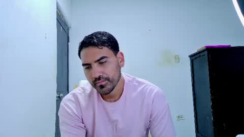 Snapshot of tomy_johnson2 chatting on 7, 8, 2026 Tomas jhonson online show from 7, 8, 2026