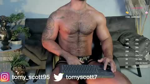 tomy_scott6 online show from 11, 4, 2026