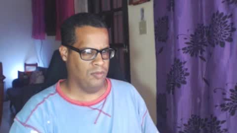 Snapshot of toni2814 chatting on 27, 12, 2024 Antonio online show from 27, 12, 2024