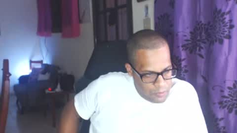 Snapshot of toni2814 chatting on 7, 1, 2025 Antonio online show from 7, 1, 2025
