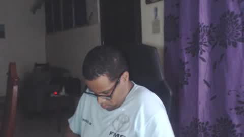 Snapshot of toni2814 chatting on 7, 2, 2025 Antonio online show from 7, 2, 2025