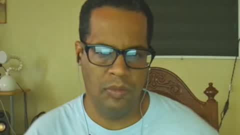 Snapshot of toni2814 chatting on 7, 2, 2025 Antonio online show from 7, 2, 2025