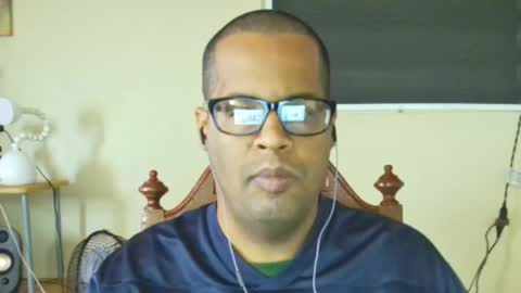 Snapshot of toni2814 chatting on 11, 2, 2025 Antonio online show from 11, 2, 2025