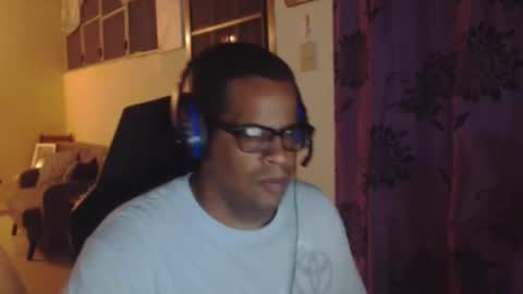 Snapshot of toni2814 chatting on 10, 3, 2025 Antonio online show from 10, 3, 2025