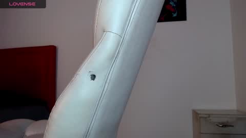 TONI BELMONT online show from 27, 12, 2024