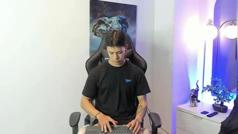 tony_petrov online show from 2, 11, 2025