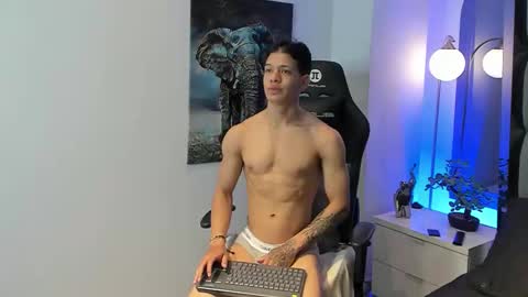 tony_petrov online show from 10, 11, 2025