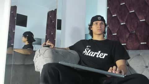 Tony Benedetti online show from 5, 4, 2026