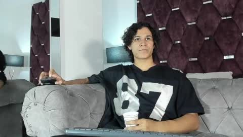 Tony Benedetti online show from 15, 4, 2026