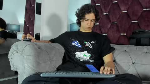 Tony Benedetti online show from 16, 4, 2026